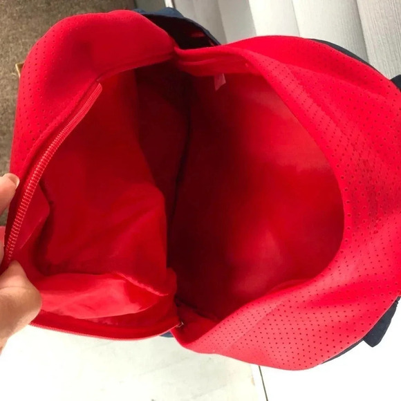 Red Cute Backpack - Picture 5 of 5